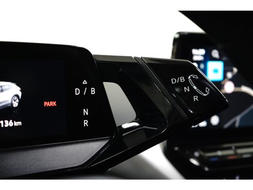 Volkswagen ID.4 Pro Performance 77 kWh 204PK | NAVIGATIE | STOEL + STUURVERW. | CAMERA | 19 INCH | APP CONNECT ActivLease financial lease