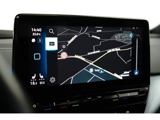 Volkswagen ID.4 Pro Performance 77 kWh 204PK | NAVIGATIE | STOEL + STUURVERW. | CAMERA | 19 INCH | APP CONNECT ActivLease financial lease