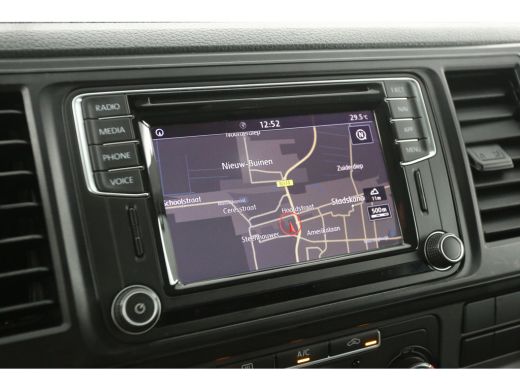 Volkswagen Transporter 2.0 TDI L1H1 Highline 204PK | Automaat | Airco | Cruise | Camera | 3 Zits | Carplay | Navi | Trek... ActivLease financial lease