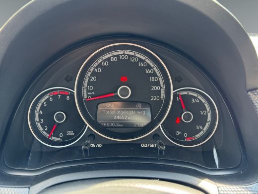Volkswagen up! 1.0 65 pk GP Hatchback Airconditioning 'Climatic' | Lane assist | Bluetooth ActivLease financial lease