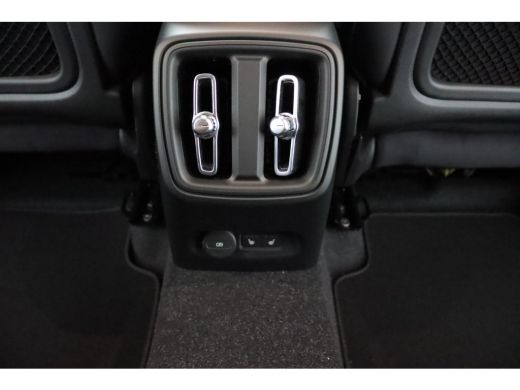 Volvo  EC40 Black Edition Ultra Europa Single Motor Extended Range 82 kWh | Achterbank verwarmd | Apple Carpl... ActivLease financial lease