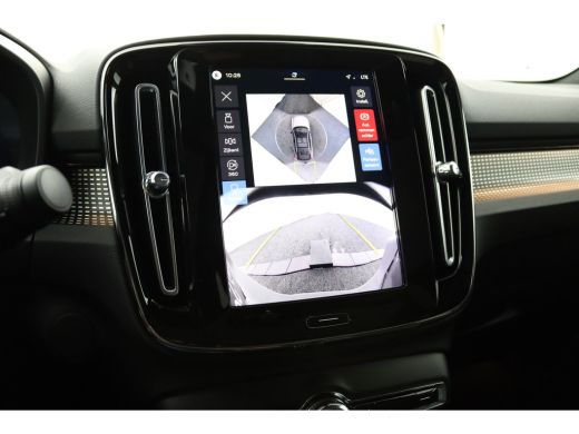 Volvo  EC40 Black Edition Ultra Europa Single Motor Extended Range 82 kWh | Achterbank verwarmd | Apple Carpl... ActivLease financial lease