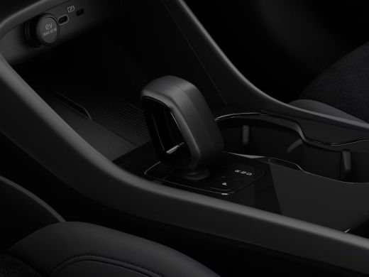 Volvo  EX40 Twin Motor Ultra Black Edition Europa 82 kWh | Achterbank verwarmd | Apple Carplay/Android Auto|t... ActivLease financial lease