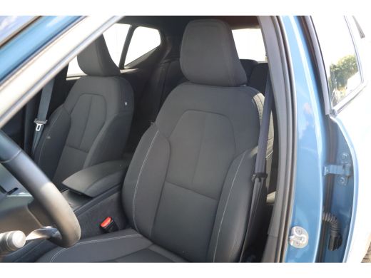 Volvo  XC40 Recharge Core | Achteruitrijcamera | Apple Carplay/Android Auto|telefoonintegratie premium | Lich... ActivLease financial lease