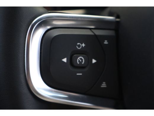 Volvo  XC40 Recharge Core | Achteruitrijcamera | Apple Carplay/Android Auto|telefoonintegratie premium | Lich... ActivLease financial lease