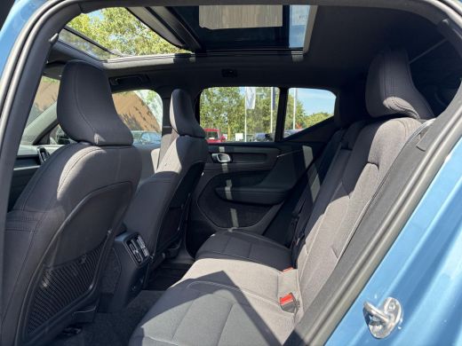 Volvo  XC40 Recharge Ultimate 70 kWh SOH 97% | WARMTEPOMP | PANORAMADAK | ELEKTRISCHE TREKHAAK | 360&deg; CAMERA ... ActivLease financial lease