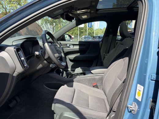 Volvo  XC40 Recharge Ultimate 70 kWh SOH 97% | WARMTEPOMP | PANORAMADAK | ELEKTRISCHE TREKHAAK | 360&deg; CAMERA ... ActivLease financial lease