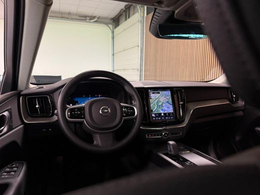 Volvo  XC60 T6 AWD Recharge Plus Bright | Trekhaak | Adaptieve Cruise Control Stoelverwarming voor+achter | S... ActivLease financial lease