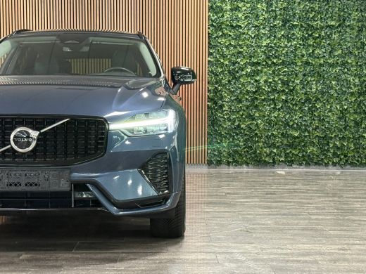 Volvo  XC60 T6 AWD Recharge Plus Dark | Harman Kardon | All Season banden | Adaptieve Cruise Control | Stoelv... ActivLease financial lease