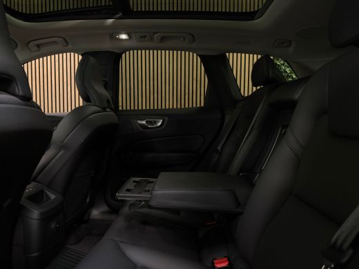 Volvo  XC60 T6 AWD Recharge Plus Dark | Harman Kardon | All Season banden | Adaptieve Cruise Control | Stoelv... ActivLease financial lease