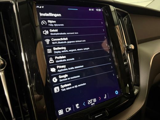 Volvo  XC60 T6 AWD Recharge Plus Dark | Harman Kardon | All Season banden | Adaptieve Cruise Control | Stoelv... ActivLease financial lease