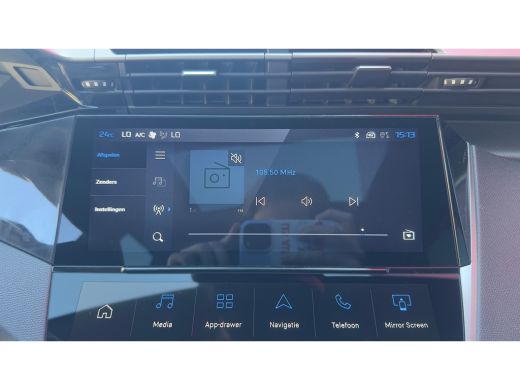 Peugeot e-308 GT | Driver Sport Pack | Elektrische parkeerrem | Extra getinte achterste zijruiten en achterruit ActivLease financial lease