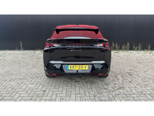 Peugeot e-3008 GT | Stoelmassage Voor | Adaptive Cruise Control | Stoelverwarming Voor en Achter | 360&deg; Camera |... ActivLease financial lease