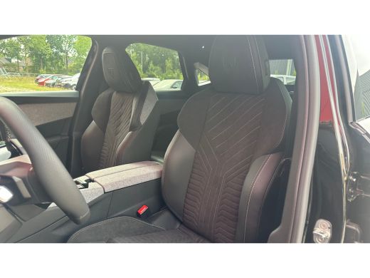 Peugeot e-3008 GT | Stoelmassage Voor | Adaptive Cruise Control | Stoelverwarming Voor en Achter | 360&deg; Camera |... ActivLease financial lease