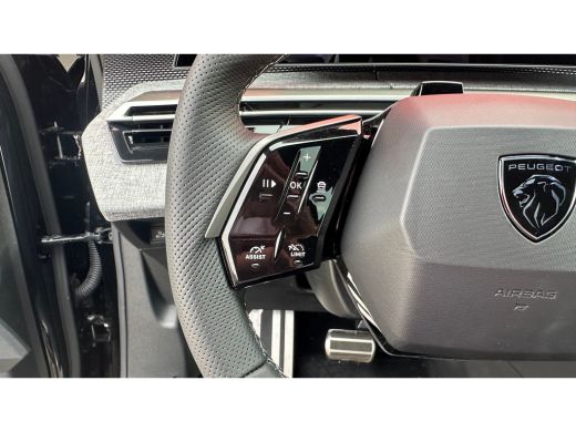 Peugeot e-3008 GT | Stoelmassage Voor | Adaptive Cruise Control | Stoelverwarming Voor en Achter | 360&deg; Camera |... ActivLease financial lease