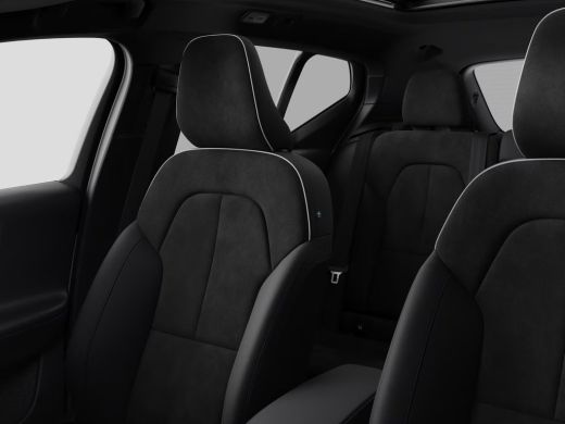 Volvo  EX40 Single Motor Ext. Range Ultra Black Edition. Eur. 82 kWh | Achterbank verwarmd | Achteruitrijcame... ActivLease financial lease