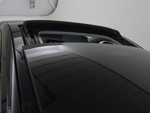 Audi Q2 | Panoramadak | Leder | Virtual Dashboard | Stoelverwarming | Climate control | Camera | Park ass... ActivLease financial lease