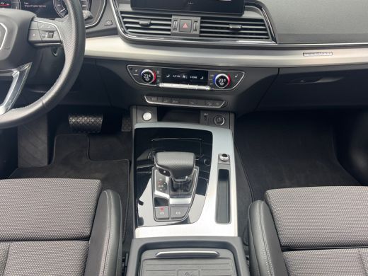 Audi Q5 50 299pk TFSI e S edition Parkeerhulp plus | Adaptive cruise control | Stoelverwarming voorin ActivLease financial lease