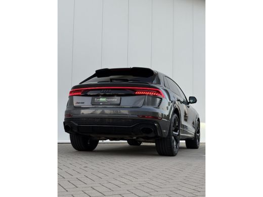 Audi Q8 4.0 TFSI RS Q8 quattro | 726 PK | KERAMISCHE REMMEN | DAYTONA GREY | PANO | CARBON | BTW ActivLease financial lease