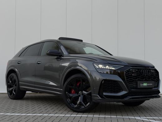 Audi Q8 4.0 TFSI RS Q8 quattro | 726 PK | KERAMISCHE REMMEN | DAYTONA GREY | PANO | CARBON | BTW ActivLease financial lease