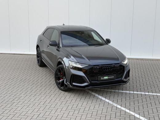Audi Q8 4.0 TFSI RS Q8 quattro | 726 PK | KERAMISCHE REMMEN | DAYTONA GREY | PANO | CARBON | BTW ActivLease financial lease