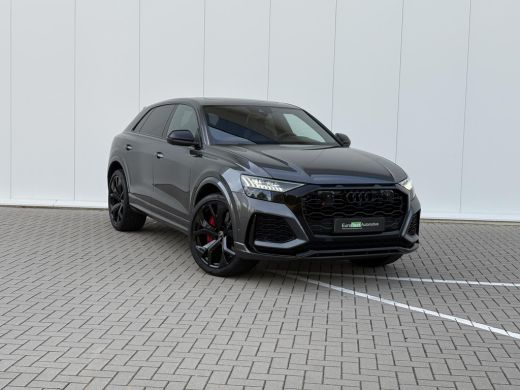 Audi Q8 4.0 TFSI RS Q8 quattro | 726 PK | KERAMISCHE REMMEN | DAYTONA GREY | PANO | CARBON | BTW ActivLease financial lease