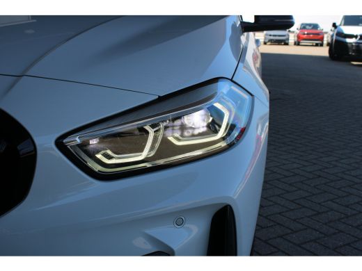 BMW 1 Serie 116i Business Edition | M sport | Schuif kantel dak | Stoelverwarming | Carplay | ActivLease financial lease