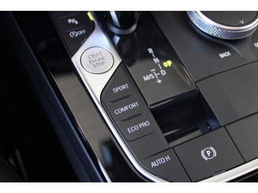 BMW 1 Serie 116i Business Edition | M sport | Schuif kantel dak | Stoelverwarming | Carplay | ActivLease financial lease