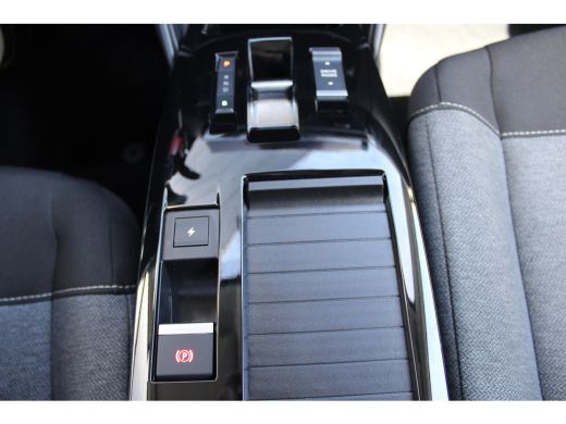 Citroën &euml;-C4 Feel 50 kWh | Achterbank in delen neerklapbaar | Achteropkomend verkeer waarschuwing | Adaptief d... ActivLease financial lease