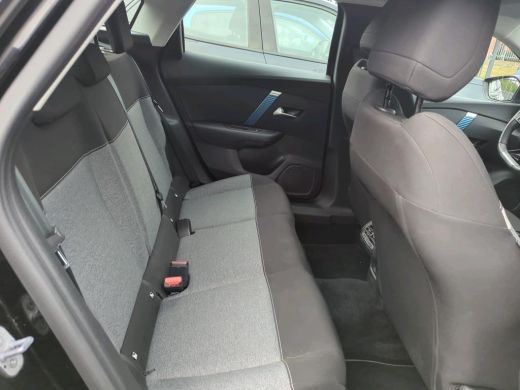 Citroën &euml;-C4 Feel 50 kWh | Achterbank in delen neerklapbaar | Achteropkomend verkeer waarschuwing | Adaptief d... ActivLease financial lease