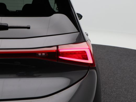 CUPRA Born Copper Edition One 62 kWh 204 Pk | Stoelverwarming | Adaptive Cruise | Panoramadak | Head Up | Na... ActivLease financial lease