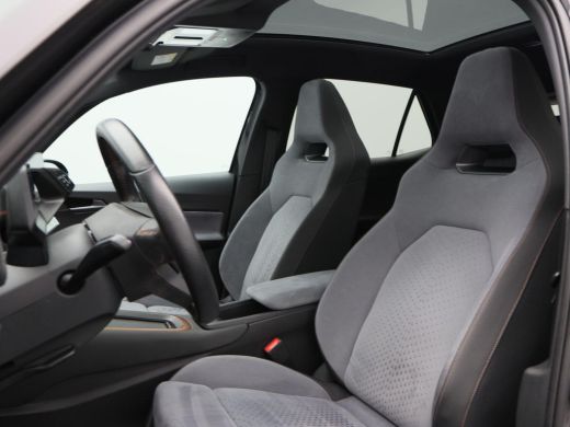 CUPRA Born Copper Edition One 62 kWh 204 Pk | Stoelverwarming | Adaptive Cruise | Panoramadak | Head Up | Na... ActivLease financial lease