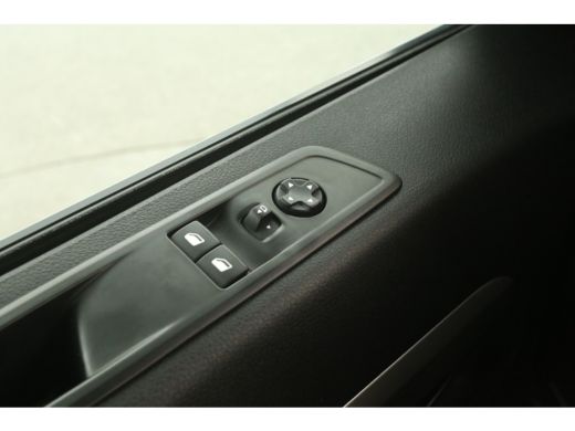 Fiat E-Scudo Opel Vivaro-e 75 kWh L3H1 | Snelladen | SOH 93% | Airco | Cruise | Camera | Carplay | 3 Zits | Na... ActivLease financial lease