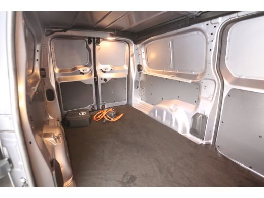 Fiat E-Scudo Opel Vivaro-e 75 kWh L3H1 | Snelladen | SOH 93% | Airco | Cruise | Camera | Carplay | 3 Zits | Na... ActivLease financial lease
