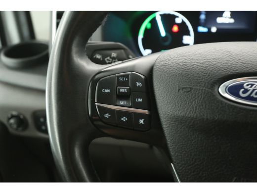 Ford E-Transit 68 kWh L2H3 | Snelladen | SOH 97% | Clima | 360&deg; Camera | Cruise | 3 Zits | Carplay | Navi ActivLease financial lease