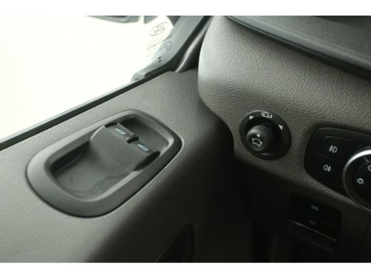 Ford E-Transit 68 kWh L2H3 | Snelladen | SOH 97% | Clima | 360&deg; Camera | Cruise | 3 Zits | Carplay | Navi ActivLease financial lease
