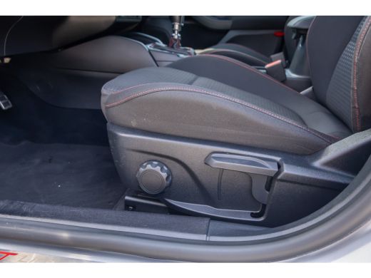 Ford Focus 1.0 EcoBoost ST Line Business | Apple Carplay/Android Auto | Cruise control | lane Assist | Parke... ActivLease financial lease