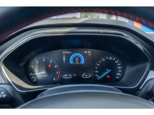 Ford Focus 1.0 EcoBoost ST Line Business | Apple Carplay/Android Auto | Cruise control | lane Assist | Parke... ActivLease financial lease