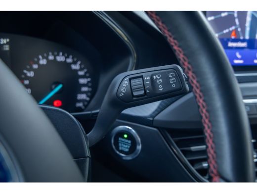 Ford Focus 1.0 EcoBoost ST Line Business | Apple Carplay/Android Auto | Cruise control | lane Assist | Parke... ActivLease financial lease