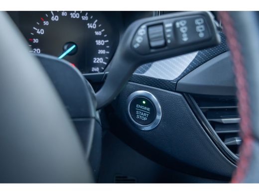 Ford Focus 1.0 EcoBoost ST Line Business | Apple Carplay/Android Auto | Cruise control | lane Assist | Parke... ActivLease financial lease