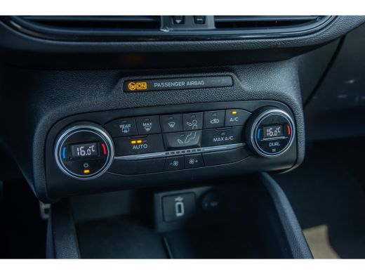 Ford Focus 1.0 EcoBoost ST Line Business | Apple Carplay/Android Auto | Cruise control | lane Assist | Parke... ActivLease financial lease