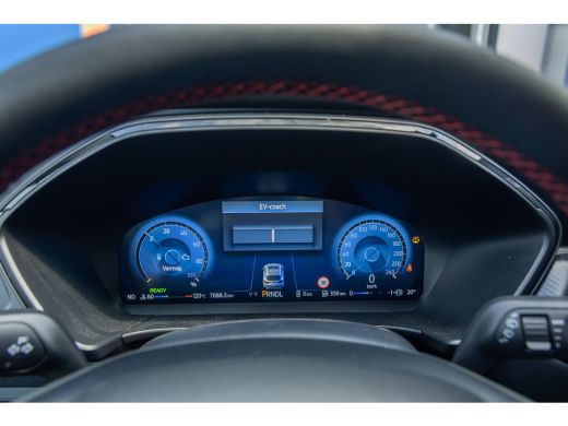 Ford Kuga 2.5 PHEV ST-Line X | Adaptive cruise control | Trekhaak Elek | Panorama-dak Elek | Winterpack | S... ActivLease financial lease