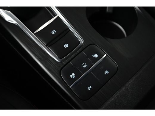 Ford Kuga 2.5 PHEV ST-Line X | Black Pack | Winter Pack | Adap. Cruise | Camera | Cruise Control | B&O Audio ActivLease financial lease