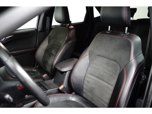 Ford Kuga 2.5 PHEV ST-Line X | Black Pack | Winter Pack | Adap. Cruise | Camera | Cruise Control | B&O Audio ActivLease financial lease