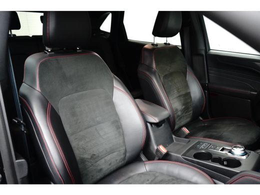 Ford Kuga 2.5 PHEV ST-Line X | Black Pack | Winter Pack | Adap. Cruise | Camera | Cruise Control | B&O Audio ActivLease financial lease