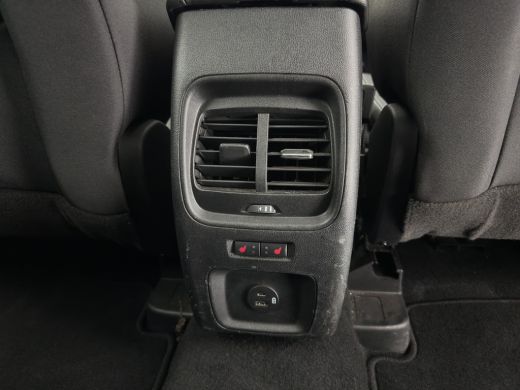 Ford Kuga 2.5 PHEV Titanium (Plug-in) (INCL-BTW) *DIGI-COCKPIT | ADAPTIVE-CRUISE | BLINDSPOT | PARK-PILOT |... ActivLease financial lease