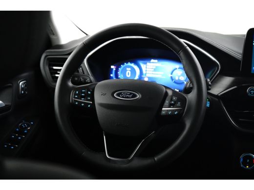 Ford Kuga 2.5 PHEV Vignale | SOH 96% | Pano | Trekhaak | Adap. Cruise | Carplay | Leder ActivLease financial lease