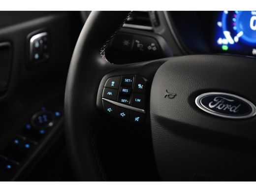 Ford Kuga 2.5 PHEV Vignale | SOH 96% | Pano | Trekhaak | Adap. Cruise | Carplay | Leder ActivLease financial lease