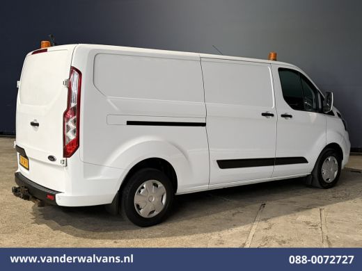 Ford Transit Custom 2.0 TDCI L2H1 Euro6 Airco | Camera | Omvormer | Apple Carplay | LED | Cruisecontrol | 2800kg Trek... ActivLease financial lease