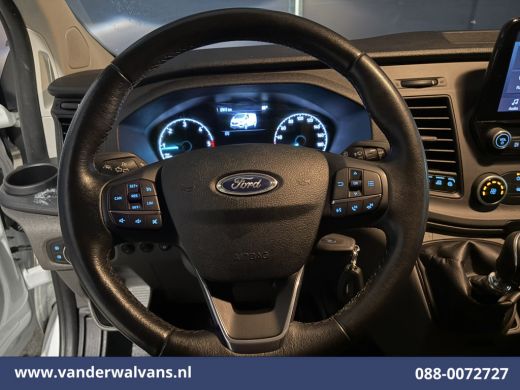 Ford Transit Custom 2.0 TDCI L2H1 Euro6 Airco | Camera | Omvormer | Apple Carplay | LED | Cruisecontrol | 2800kg Trek... ActivLease financial lease